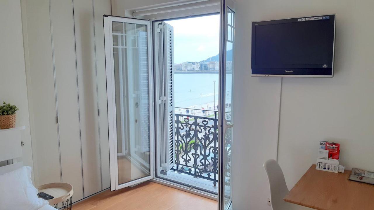 Seafront Luxury Studio - By Www,Sansebastianapartments,Es Сан-Себастьян Екстер'єр фото